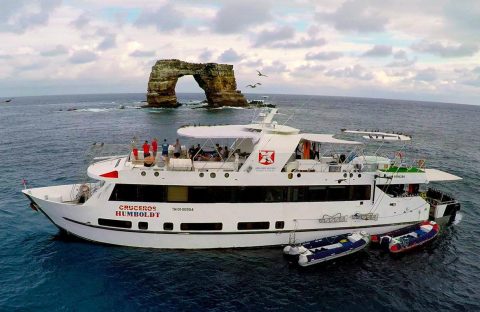 1-Vessel-port-darwins-arch-close-Humboldt-Explorer-Galapagos-Explorer-Ventures-Liveaboard-Diving