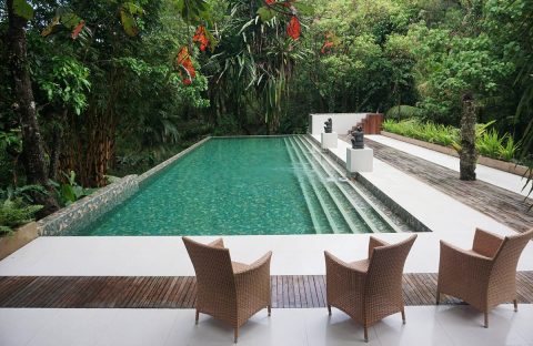 1.2_c6bo-voyages-plongee-sejour-indonesie-manado-thalasso-dive-resort-pool