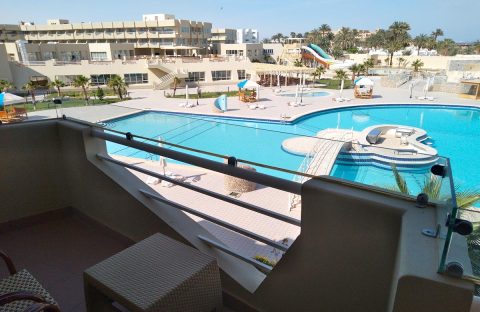 1.4_c6bo-voyage-plongee-egypte-safaga-hotel-aquamondo-piscine-aquapark