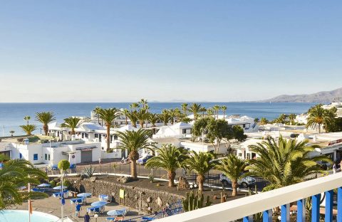 10-Apartamento_vista-mar_balcon