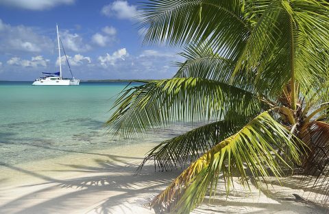 1_c6bo-voyage-plongee-polynesie-archipel-tuamotu-fakarava-croisiere-bateau-aquatiki-2-plage