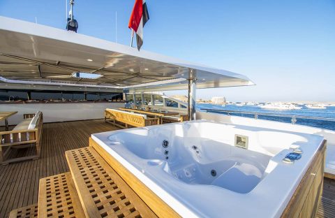 2_c6bo-voyage-plongee-egypte-diving-attitude-altair-bain-remous