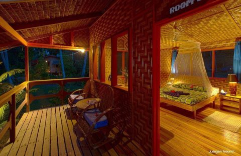 2_c6bo-voyages-plongee-papouasie-nouvelle-guinee-Kavieng-Lissenung-Island-Resort-bungalow-Juergen-Freund