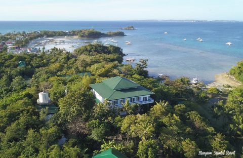 2_c6bo-voyages-plongee-safari-magellan-abyssworld-Mangrove-Oriental-Resort-aerial-view