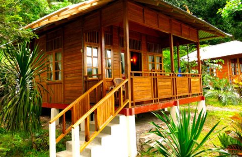 4-Indonesie-Lembeh-hotel-Two-Fish-Resort-Superior-Cottages3