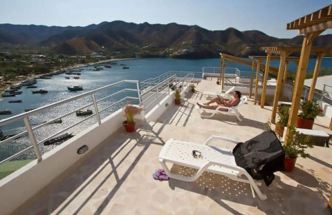 4-c6bo-voyages-plongee-colombie-santa-marta-hotel-bahia-Solarium