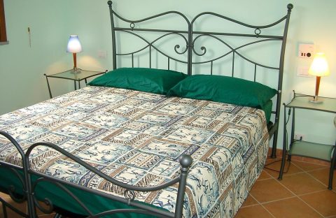 4-italie-ustica-profondo-blu-resort-chambre-double-2