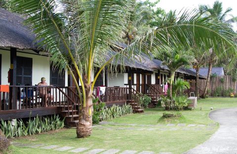 4.1_c6bo-voyages-plongee-safari-magellan-abyssworld-Kuting-Reef-Resort-bungalows