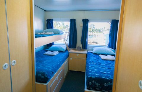 4_Bahamas-Exuma-Cays-diving-cruise-boat-Aqua-Cat-chambre-twin