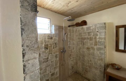 4_c6bo-voyage-plongee-madagascar-nosy-be-andilana-anjava-hotel-douche