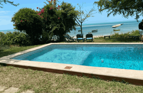 4_c6bo-voyage-plongee-mozambique-vilankulos-casa-babi-piscine-vue-mer
