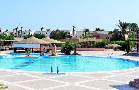 5_c6bo-voyage-plongee-egypte-safaga-hotel-balina-pool