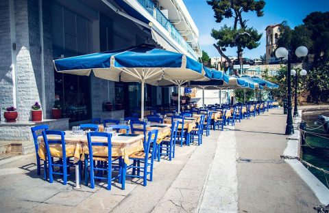 5_c6bo-voyage-plongee-grece-epidaure-hotel-mike-restaurant