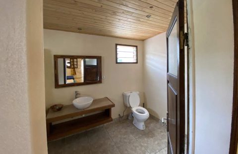 5_c6bo-voyage-plongee-madagascar-nosy-be-andilana-anjava-hotel-sdb