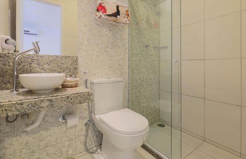 6_Bresil-Fernando-de-Noronha-Pousada-Atoba-salle-bains