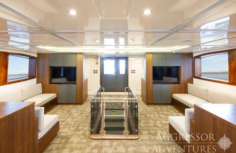 6_c6bo-voyage-plongee-costa-rica-cocos-island-aggressor-adventures-espace-lounge