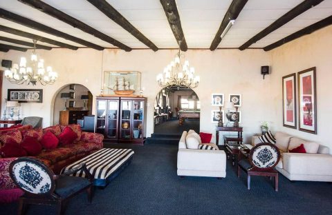 7.1_c6bo-voyages-plongee-afrique-du-sud-province-cap-oriental-Wavecrest-hotel-spa-salon