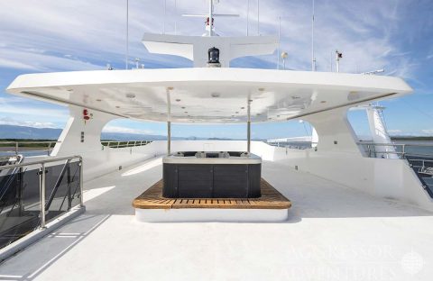 7_c6bo-voyage-plongee-costa-rica-cocos-island-aggressor-adventures-skydeck