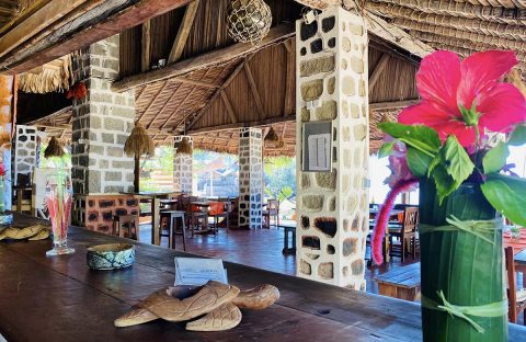 7_c6bo-voyage-plongee-madagascar-nosy-komba-tamarin-lodge-restaurant