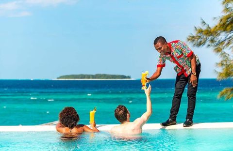 7_c6bo-voyages-plongee-tanzanie-zanzibar-sunshine-marine-lodge-pool-sea-view