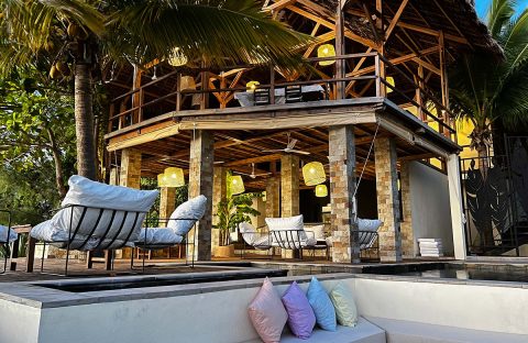 8.2_c6bo-voyage-plongee-madagascar-radama-islands-resort-restaurant-bar-exterieur