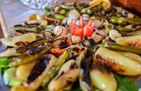 8_c6bo-voyage-plongee-equateur-galapagos-aggressor-3-yacht-restaurant-food