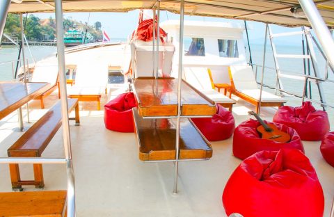 8_c6bo-voyage-plongee-thailande-siren-fleet-croisiere-the-phinisi-bateau-sundeck