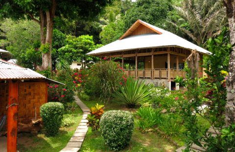 9-1-Indonesie-Lembeh-hotel-Two-Fish-Resort-Restaurant
