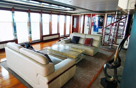 9.1_c6bo-voyage-plongee-maldives-croisiere-seafari-explorer-2-Salon-Interieur