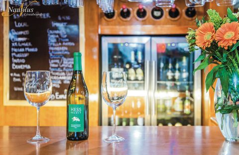 9.2-c6bo-voyage-plongee-mexique-croisiere-socorro-nautilus-explorer-lounge