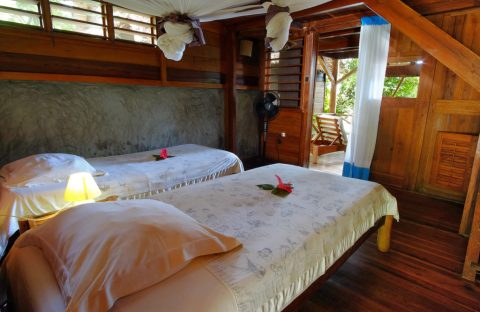 Heure-Bleue-Madagascar-Bungalows-3-1024x683